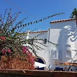 Guest house Casa Gaia 3*