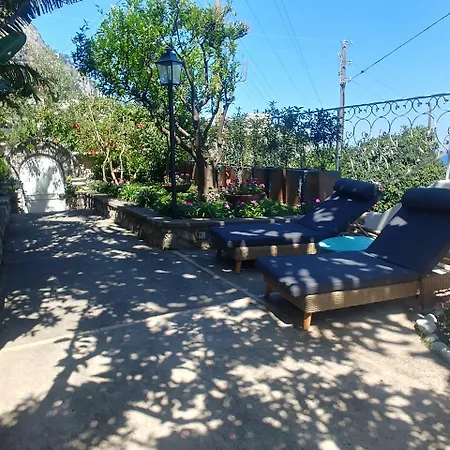 Casa Gaia Гостевой дом Капри